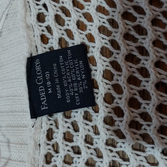 3 tops - Picture 12 of 12